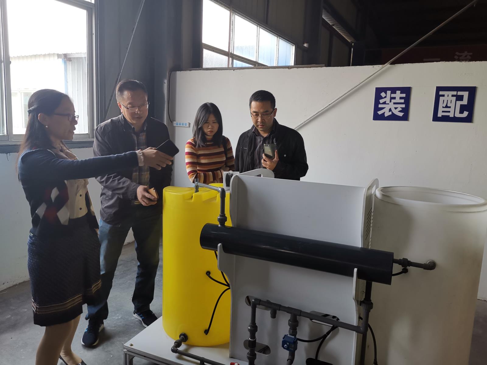 5c8cfc23b8873543df8e32dc0da4c8f.jpg 5c8cfc23b8873543df8e32dc0da4c8f.jpg