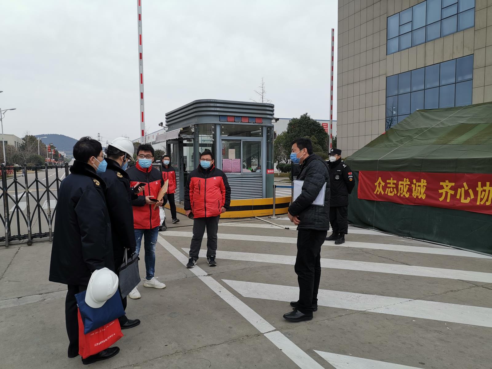 8c8b1b7628f8f4467a9e54af98ce3aa.jpg 8c8b1b7628f8f4467a9e54af98ce3aa.jpg