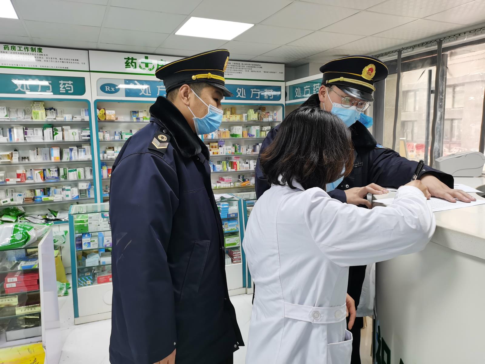 云龙区卫生监督所开展基层医疗卫生机构疫情防控措施督查1.jpg 云龙区卫生监督所开展基层医疗卫生机构疫情防控措施督查1.jpg