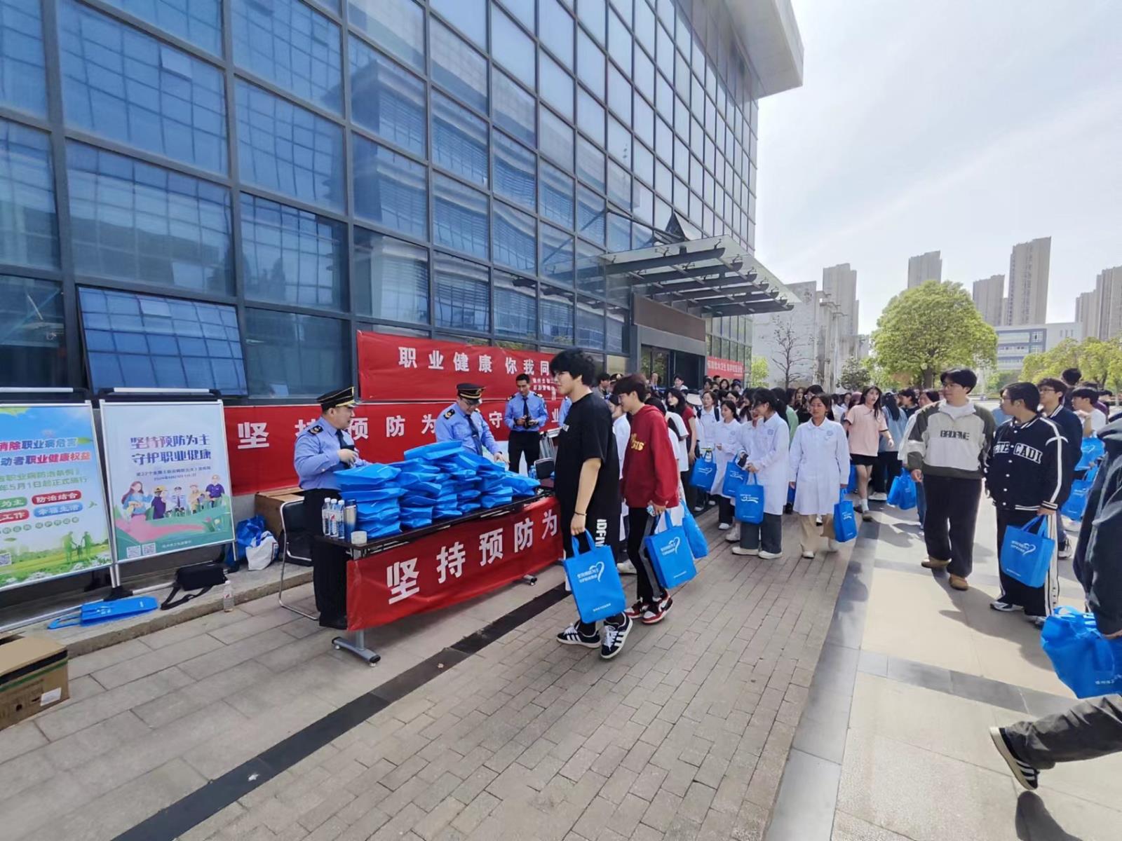 550b963c46d5ba9f8d8214fd7bd7e87_proc.jpg 550b963c46d5ba9f8d8214fd7bd7e87_proc.jpg