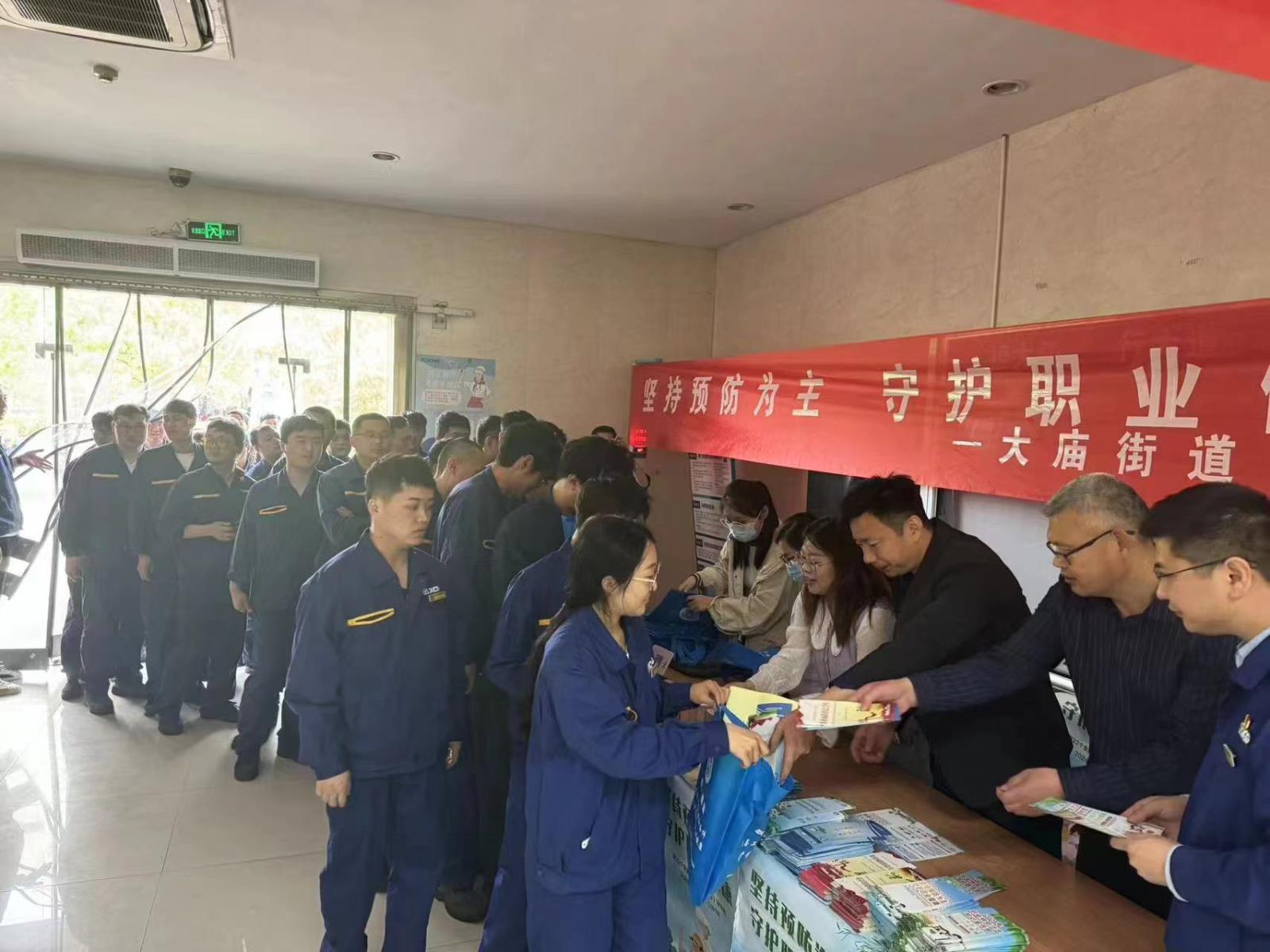 5AE25A67@D2086654.1E473066.jpg 5AE25A67@D2086654.1E473066.jpg